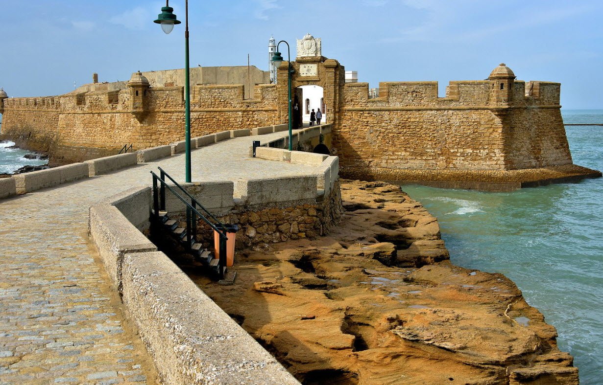 Castillo de Baides, Spain